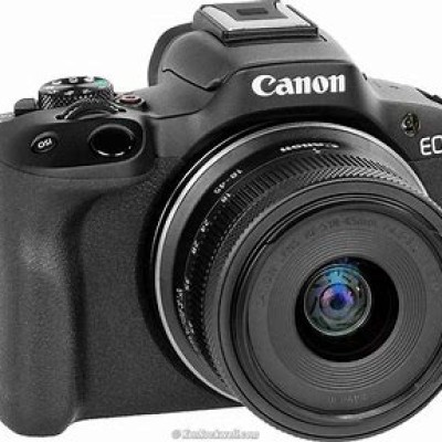 Canon EOS R50 Mirrorless Camera Black + 18-45mm F4.5-6.3 IS STM Lens Pro Bundle